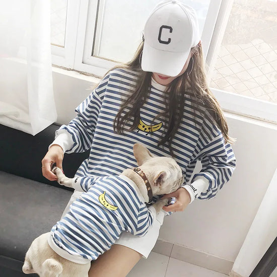 Pet parent-child clothing Dog and cat striped sweatshirt embroidered pure cotton two-legged clothes suitable for small dog